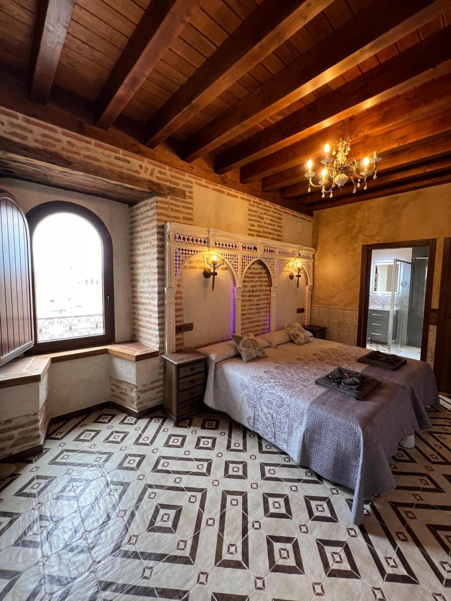 Casa Rural El Torreon Fontiveros Екстер'єр фото